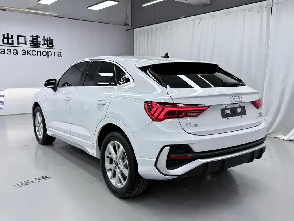 Audi Q3 Sportback — фото 6