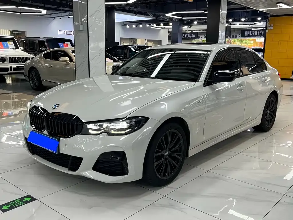 BMW 3 Series — фото 1