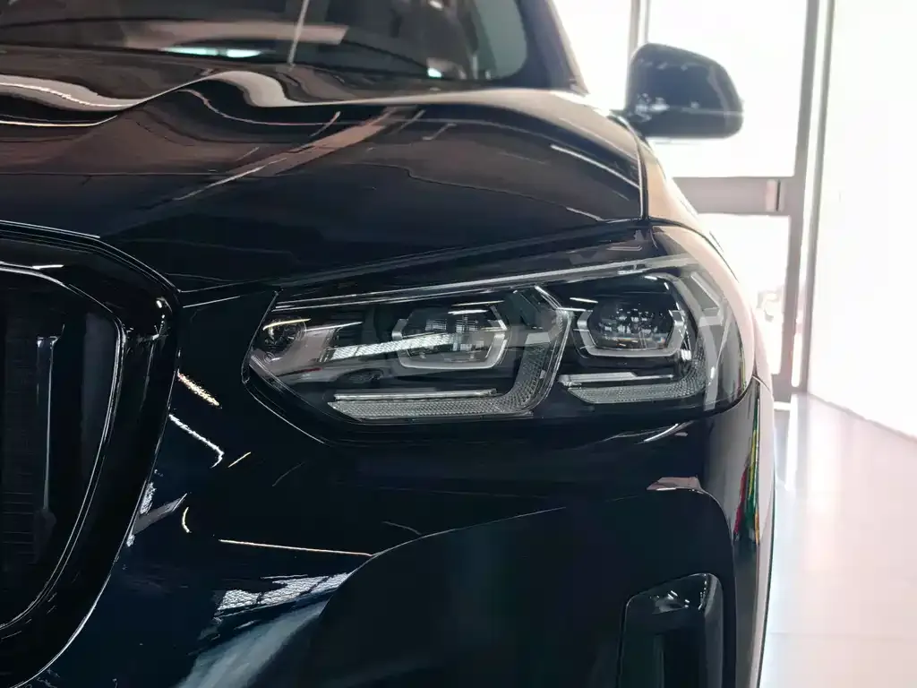 BMW X3 — фото 2