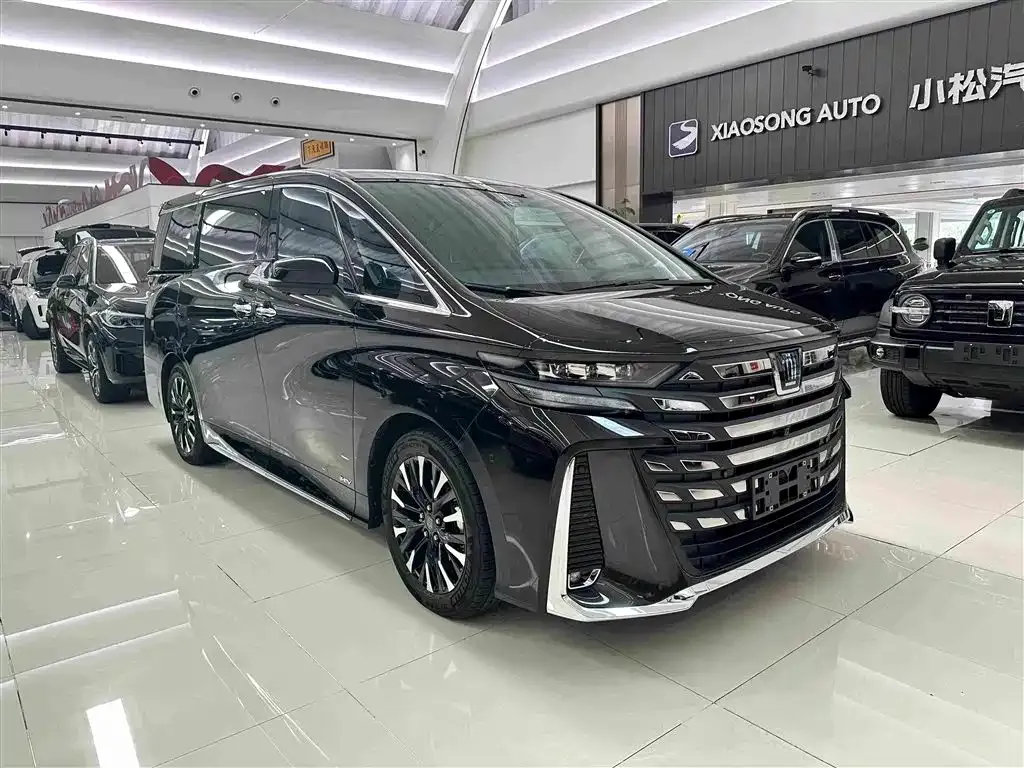 Toyota Vellfire — фото 5