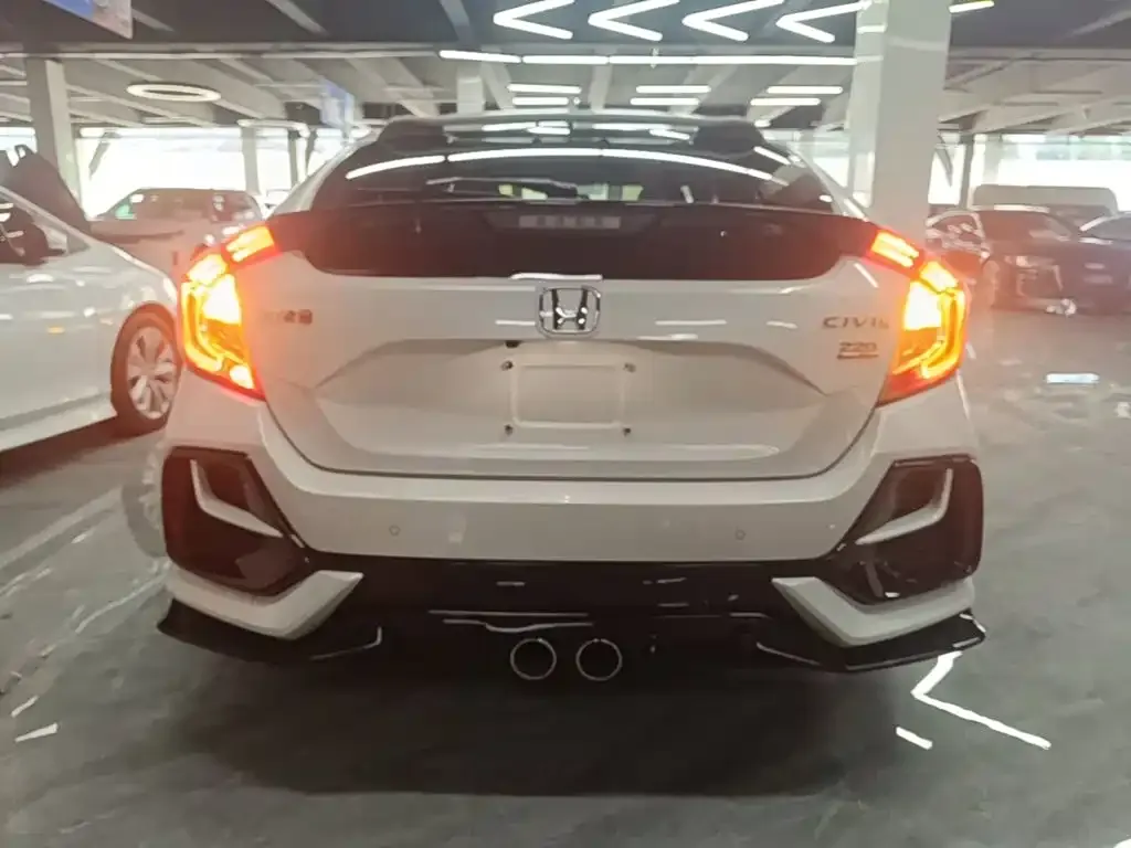 Honda Civic — фото 8