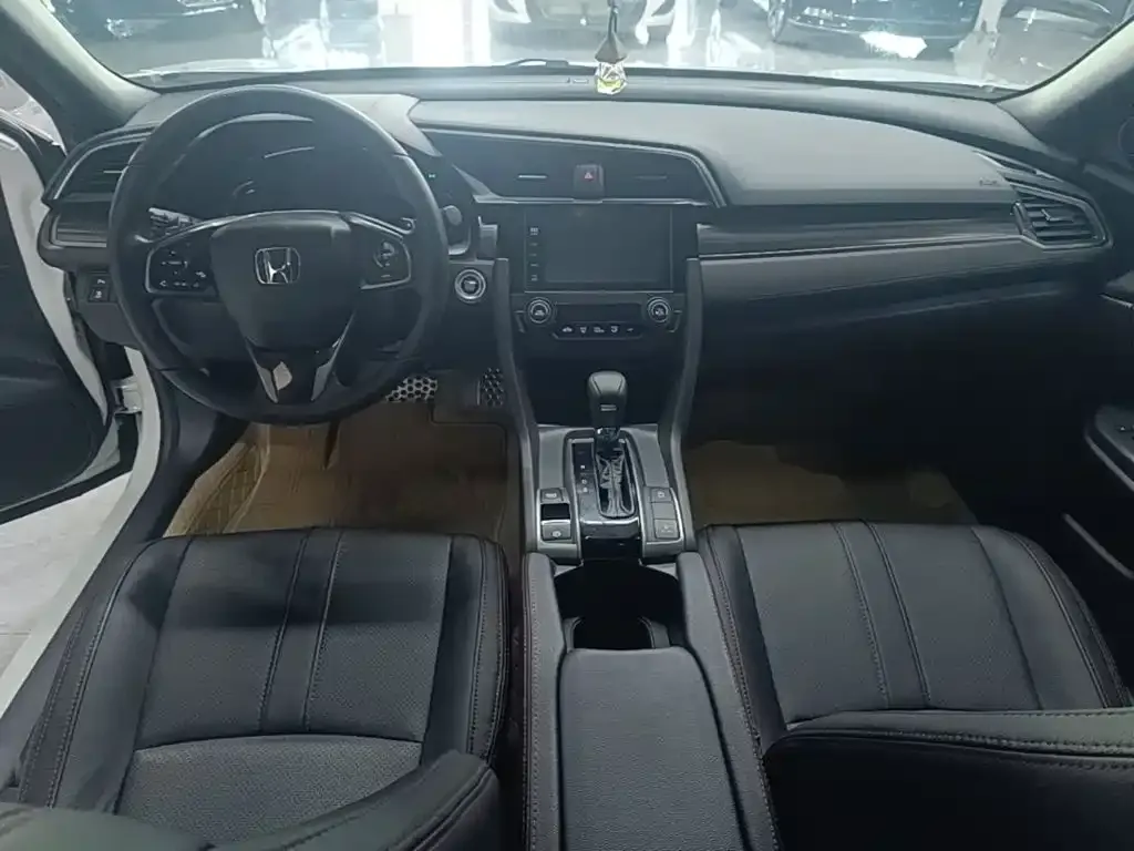 Honda Civic — фото 3