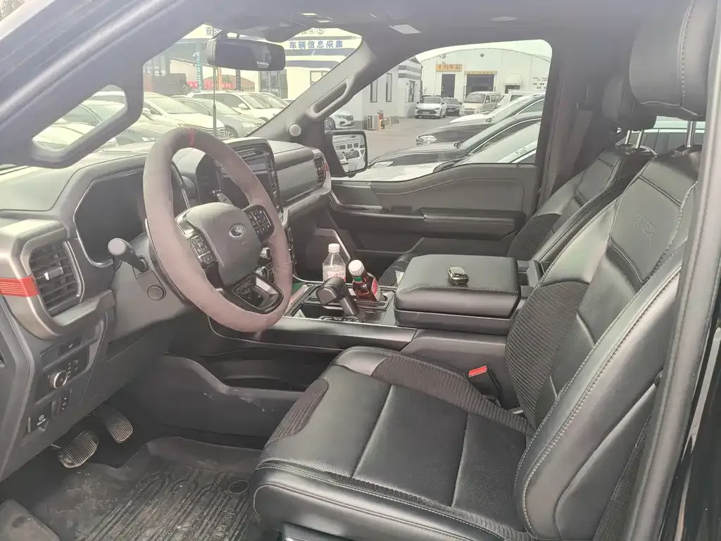 Ford F-150 Raptor — фото 8