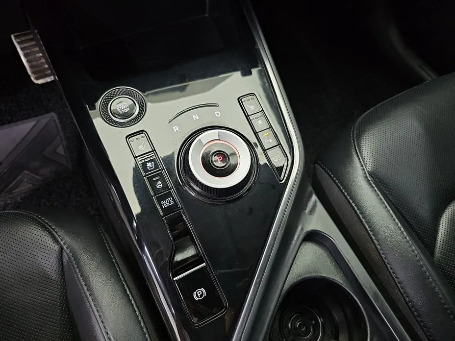 Kia Niro — фото 10