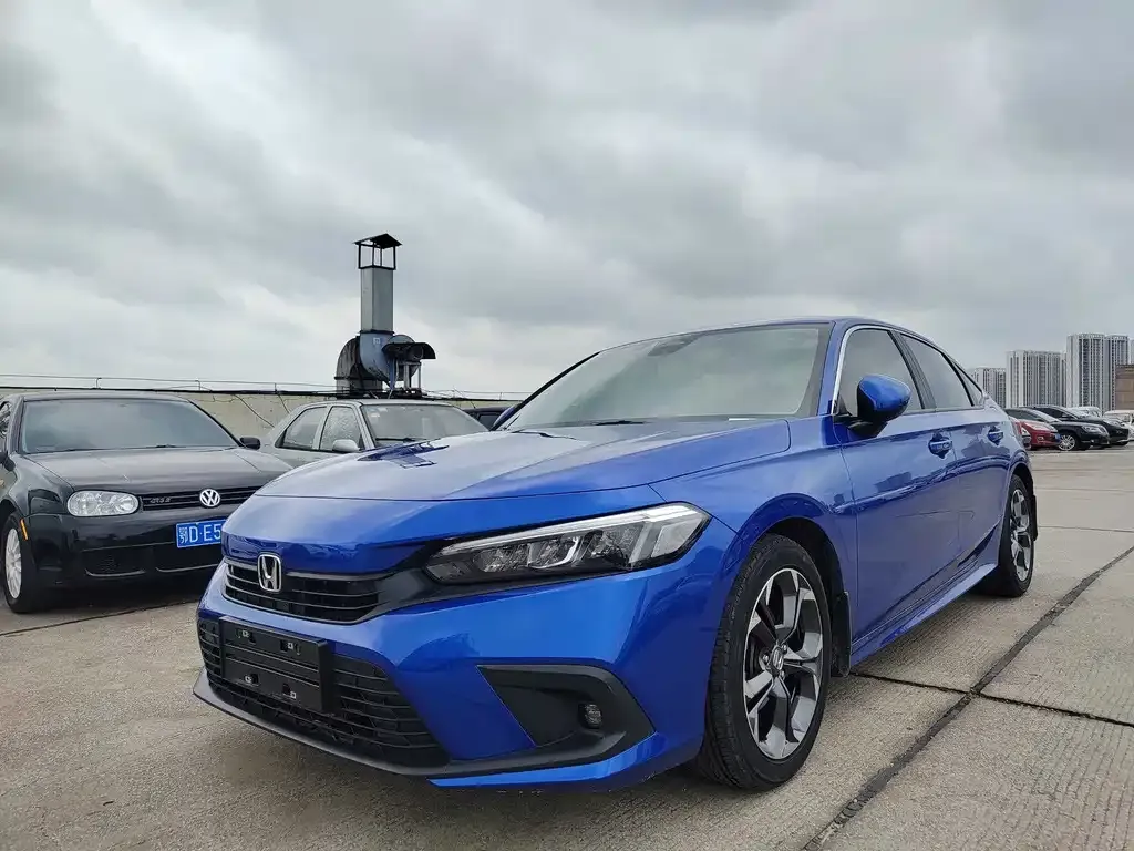 Honda Civic — фото 1
