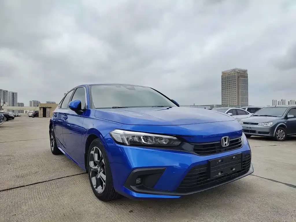 Honda Civic — фото 10