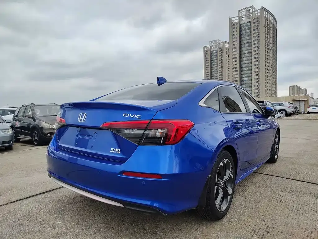 Honda Civic — фото 4