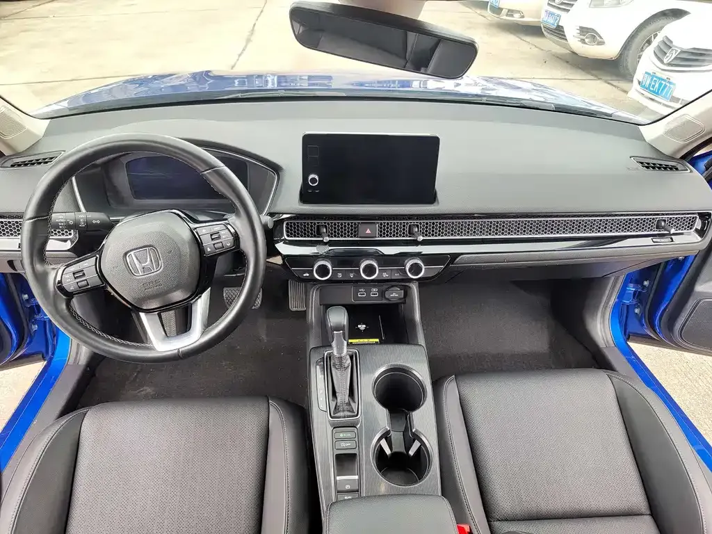 Honda Civic — фото 7