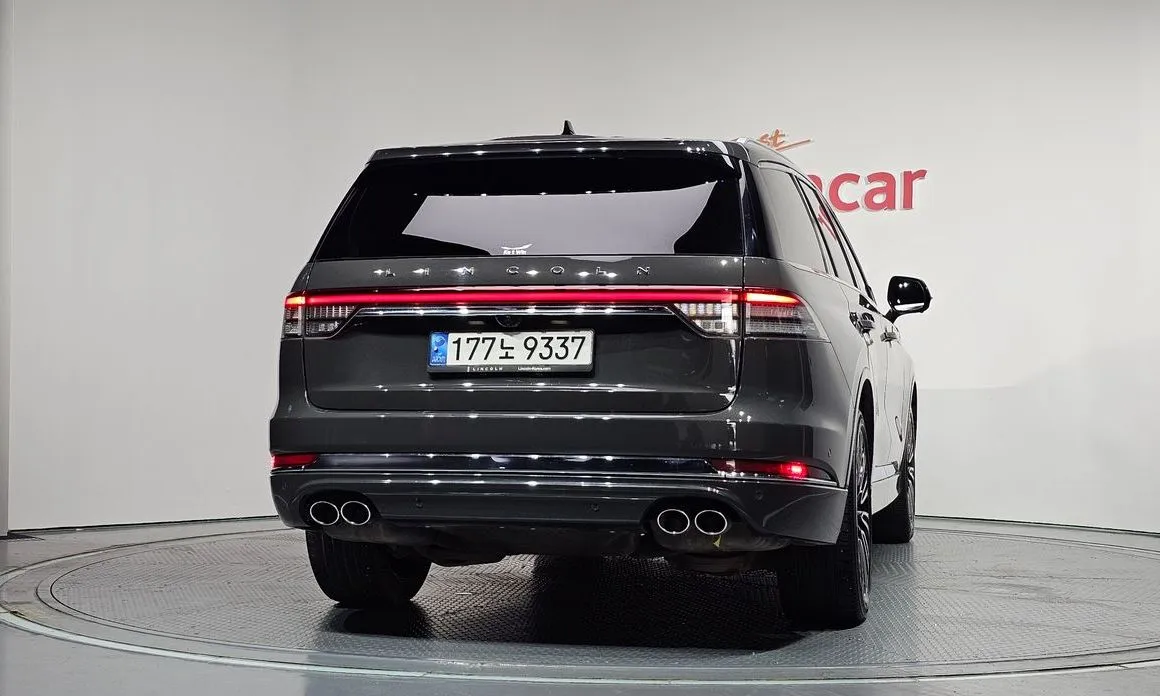 Lincoln Aviator — фото 8