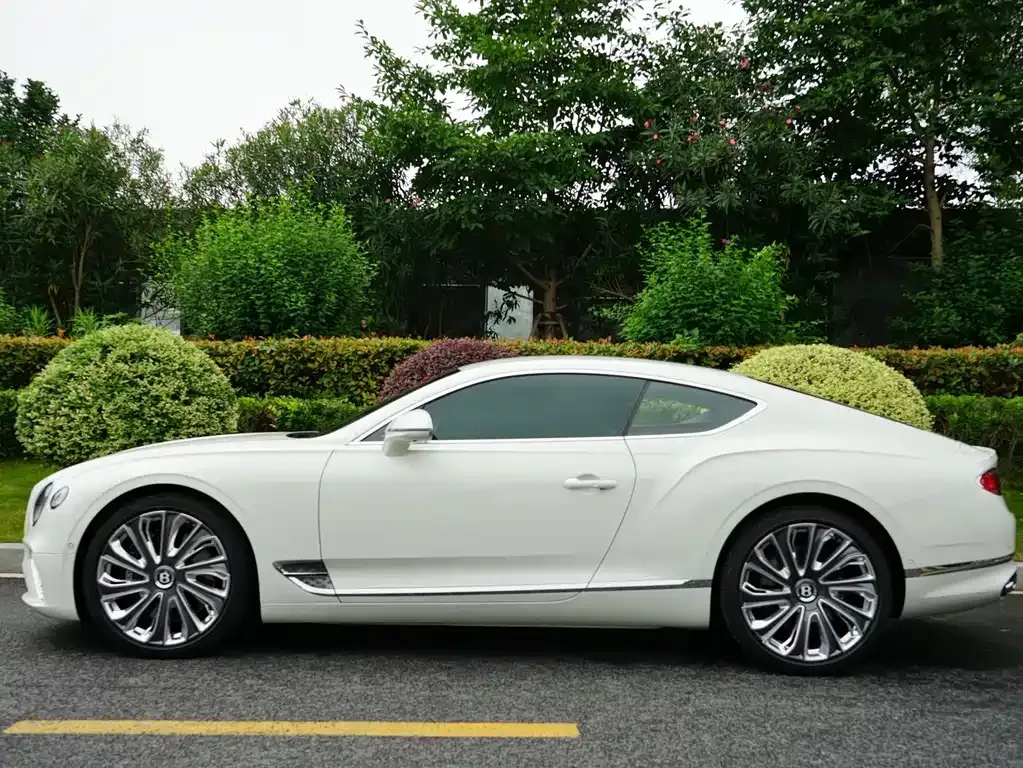 Bentley Continental — фото 7