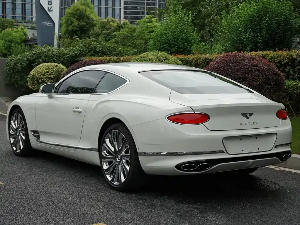 Bentley Continental — фото 6
