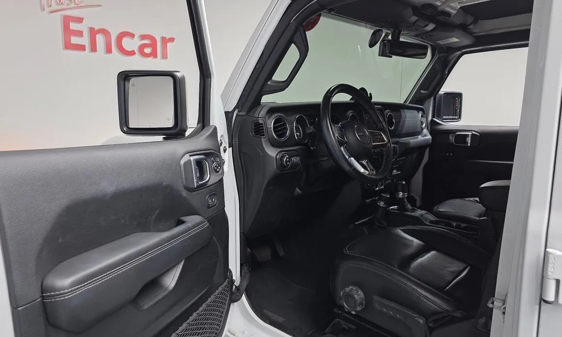 Jeep Wrangler 2021 из KR, фото 6