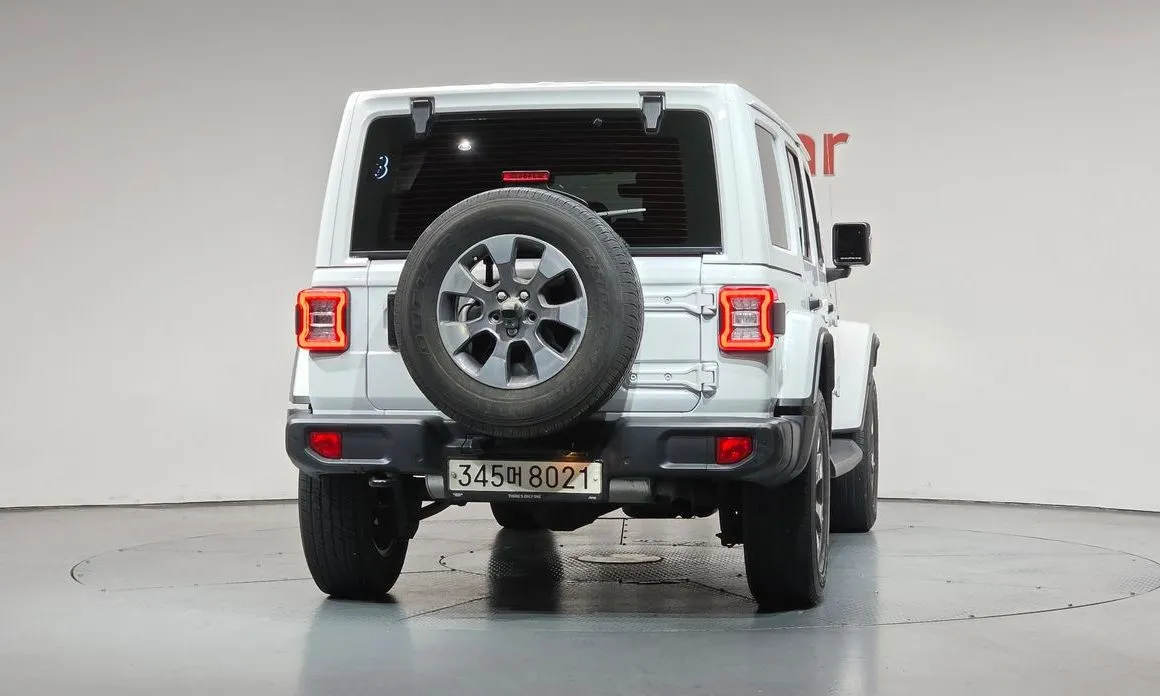 Jeep Wrangler 2021 из KR, фото 4