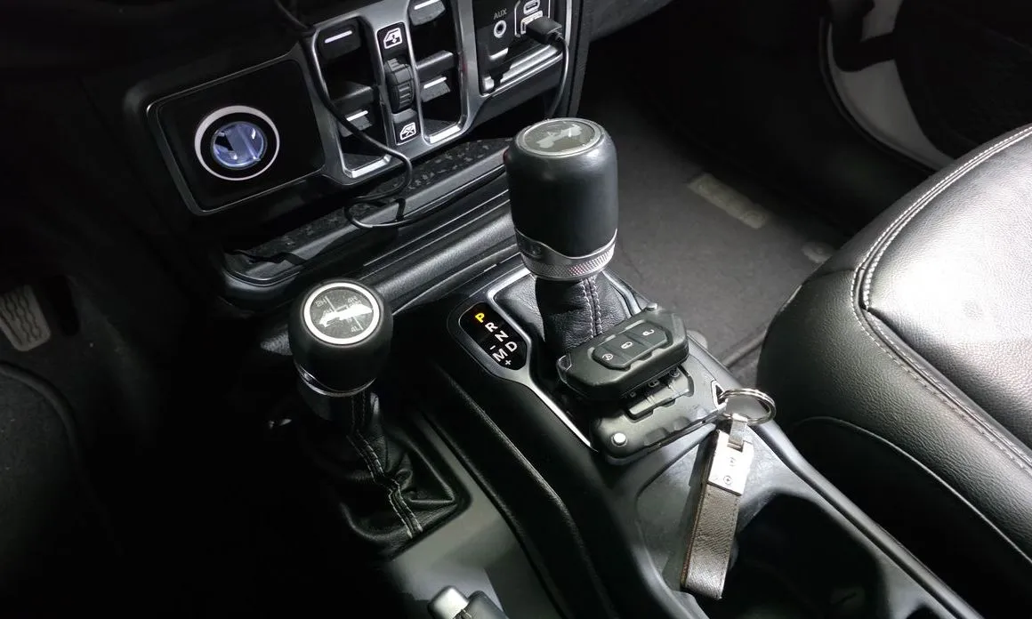 Jeep Wrangler 2021 из KR, фото 7