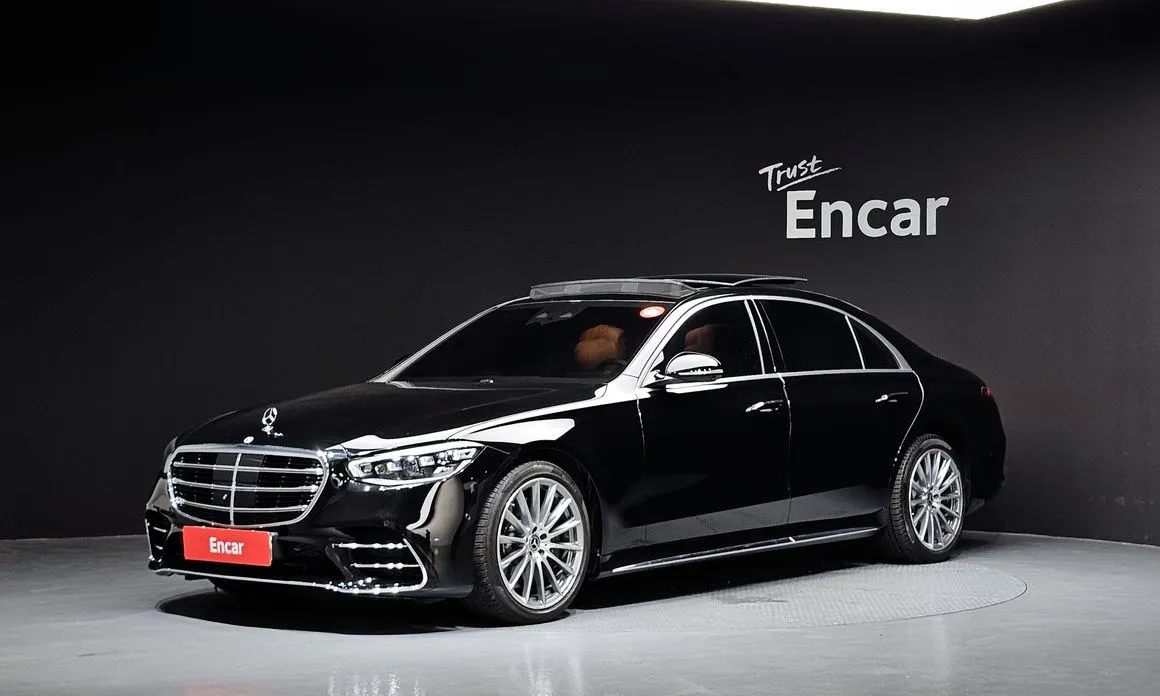 Mercedes-Benz S-Class — фото 1