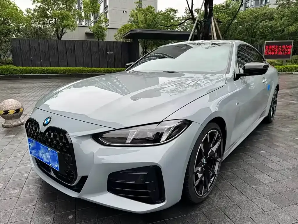 BMW 4 Series — фото 1