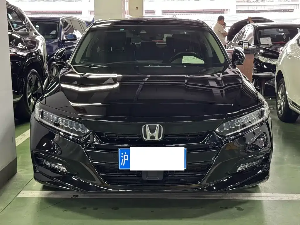Honda Accord — фото 5