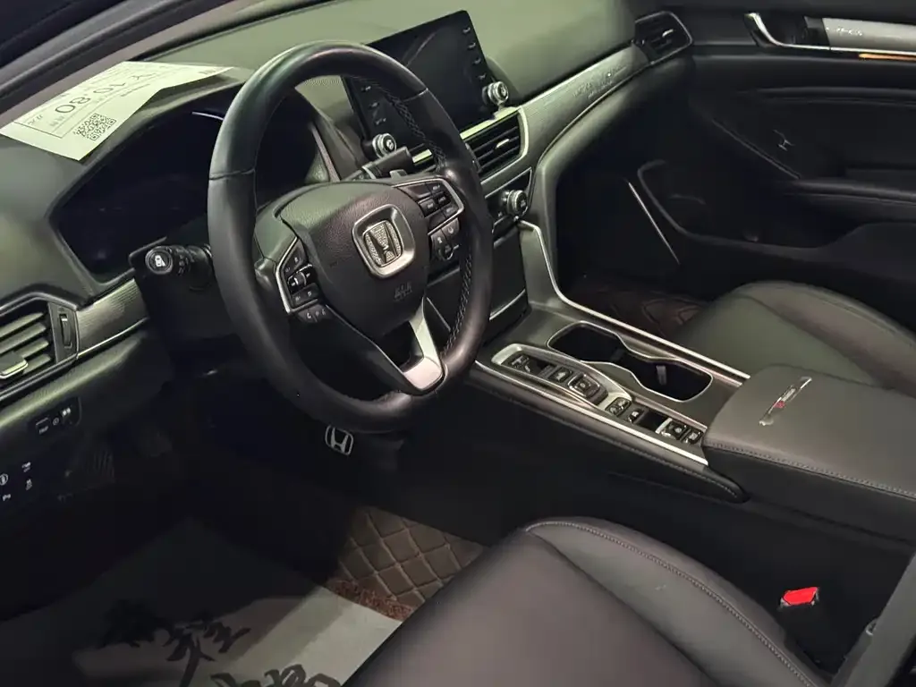 Honda Accord — фото 2