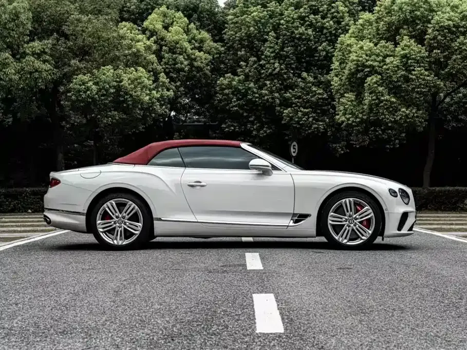Bentley Continental — фото 7