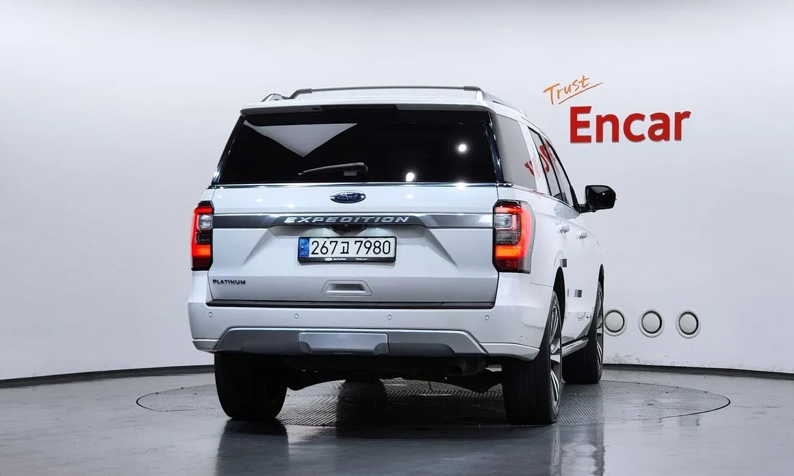 Ford Expedition 2021 из KR, фото 2