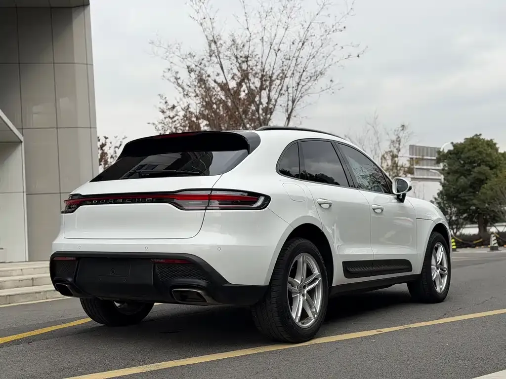 Porsche Macan — фото 6