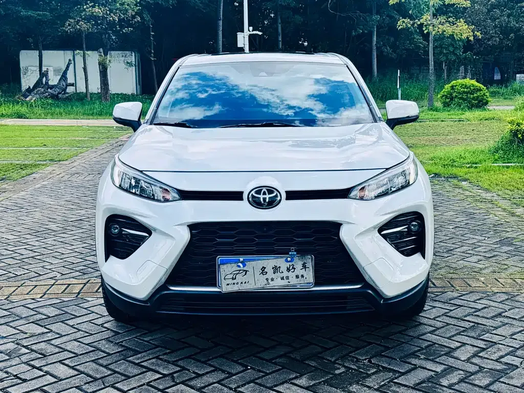 Toyota Wildlander — фото 4