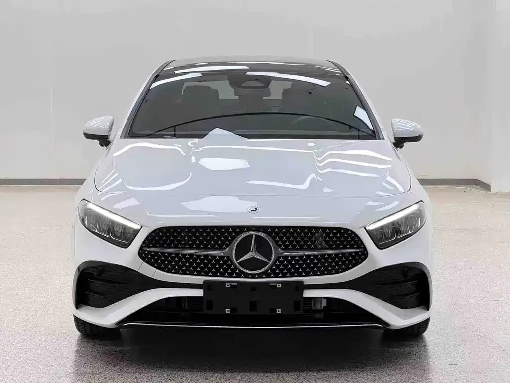 Mercedes-Benz A-Class — фото 9