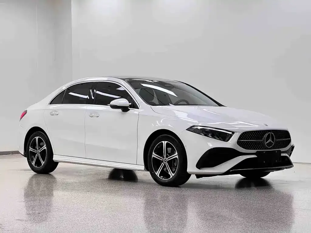 Mercedes-Benz A-Class — фото 3
