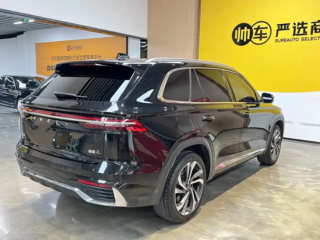 Geely Xingyue L — фото 3