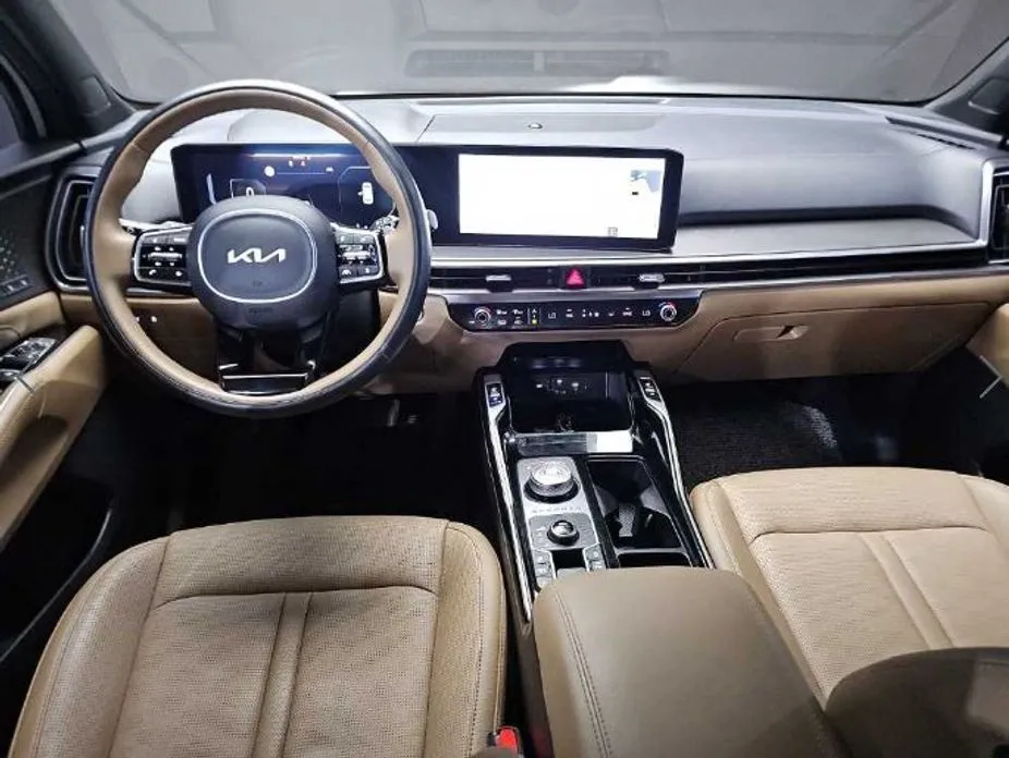 Kia Sorento — фото 10