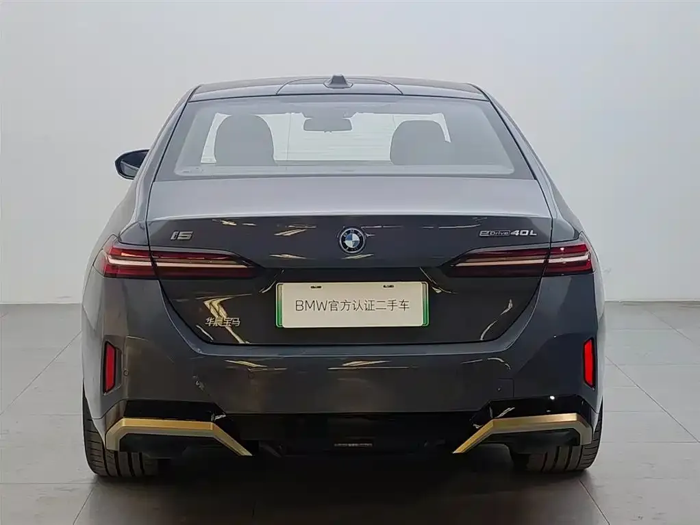 BMW i5 — фото 6