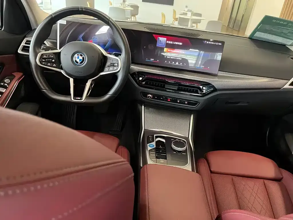 BMW i3 — фото 10