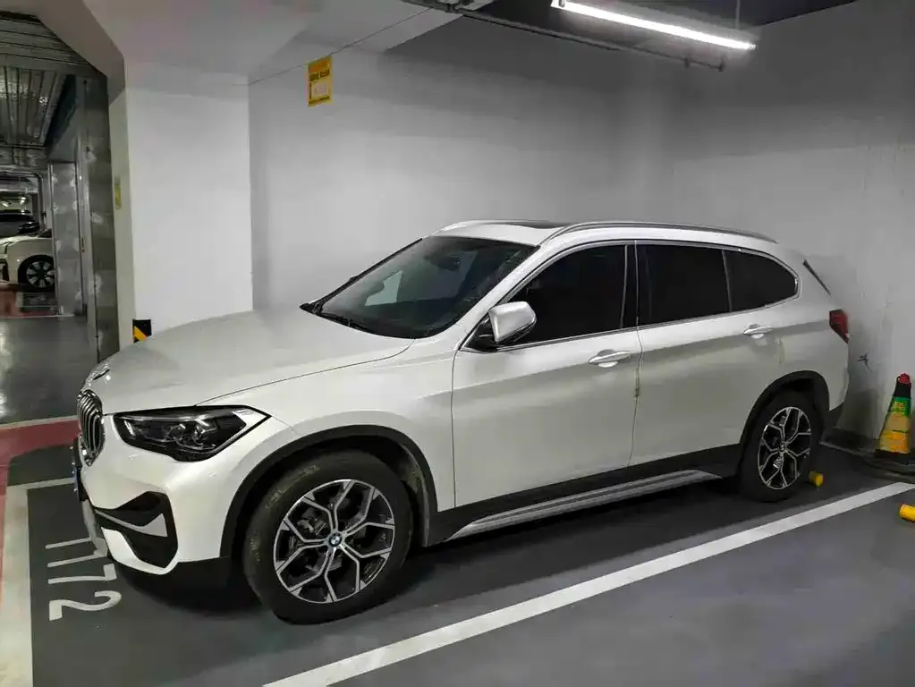 BMW X1 — фото 4