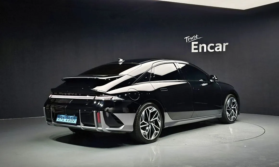 Hyundai Ioniq6 — фото 9