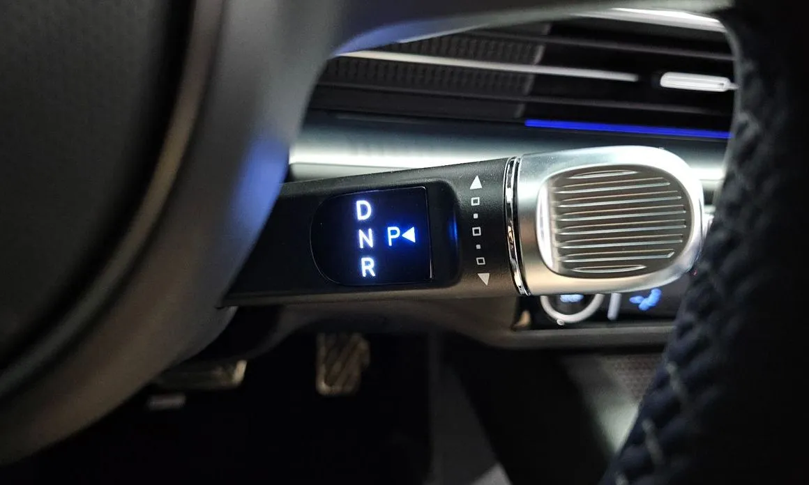 Hyundai Ioniq6 — фото 2