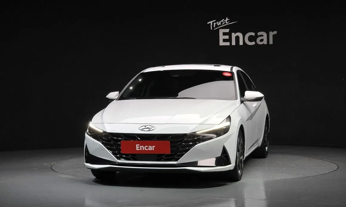 Hyundai AVANTE — фото 2