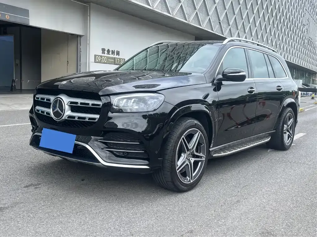 Mercedes-Benz GLS — фото 1