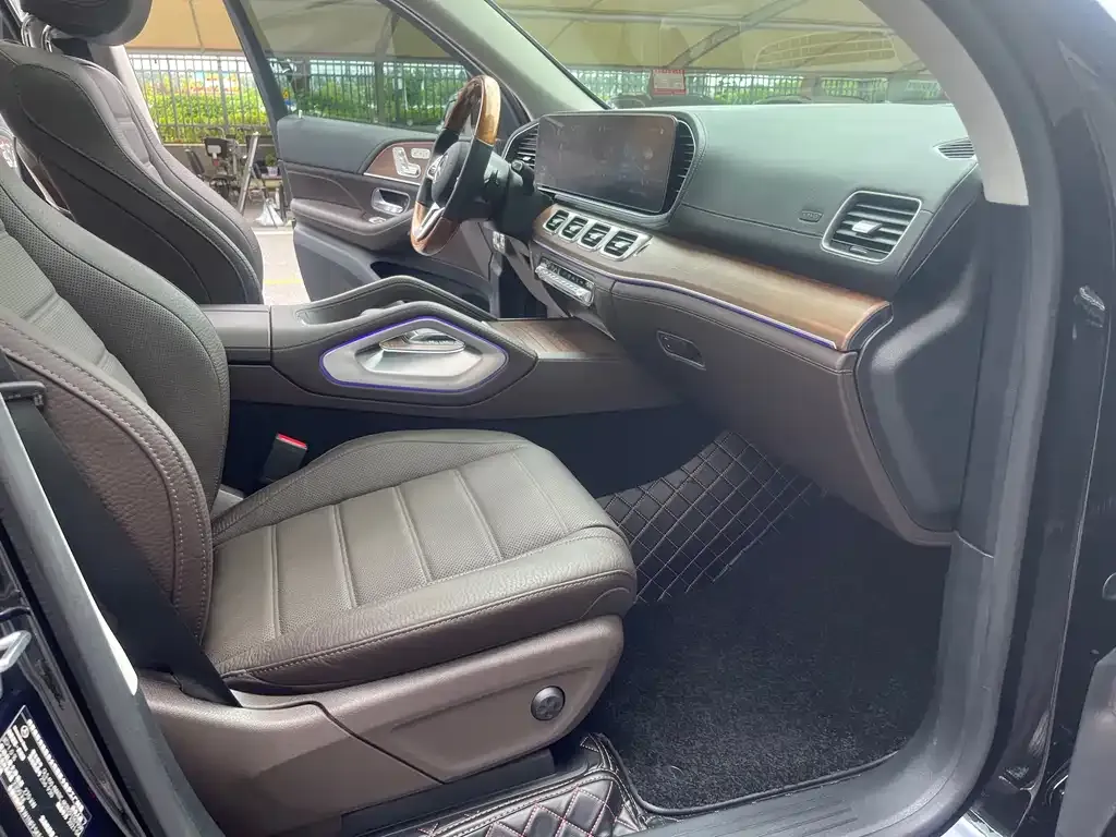 Mercedes-Benz GLS — фото 2
