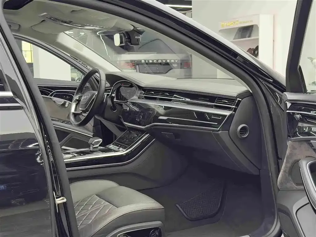 Audi A8 New Energy — фото 8