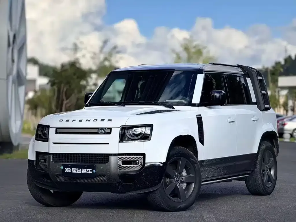 Land Rover Defender — фото 1