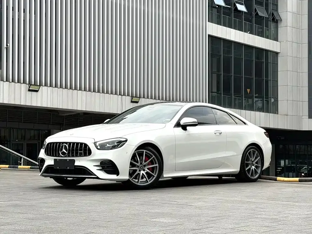 Mercedes-Benz E-Class (Import) — фото 1