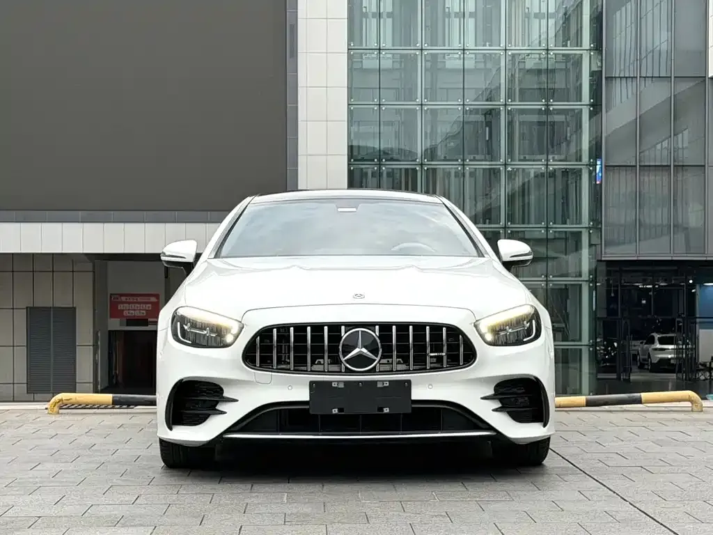 Mercedes-Benz E-Class (Import) — фото 2