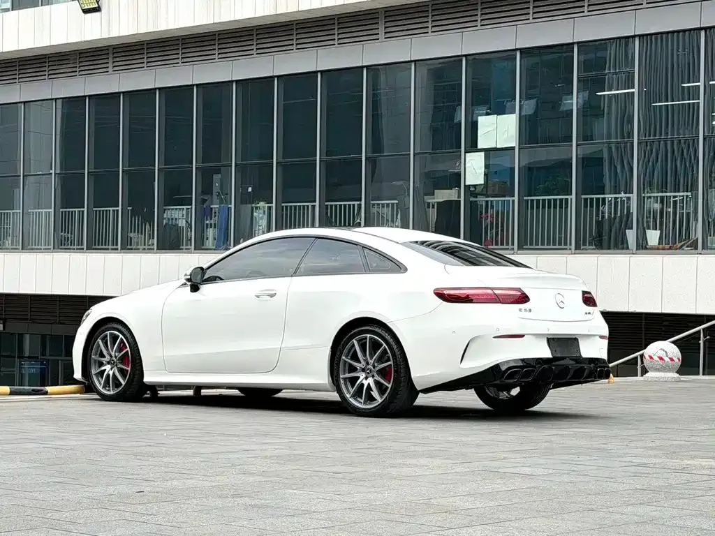 Mercedes-Benz E-Class (Import) — фото 7