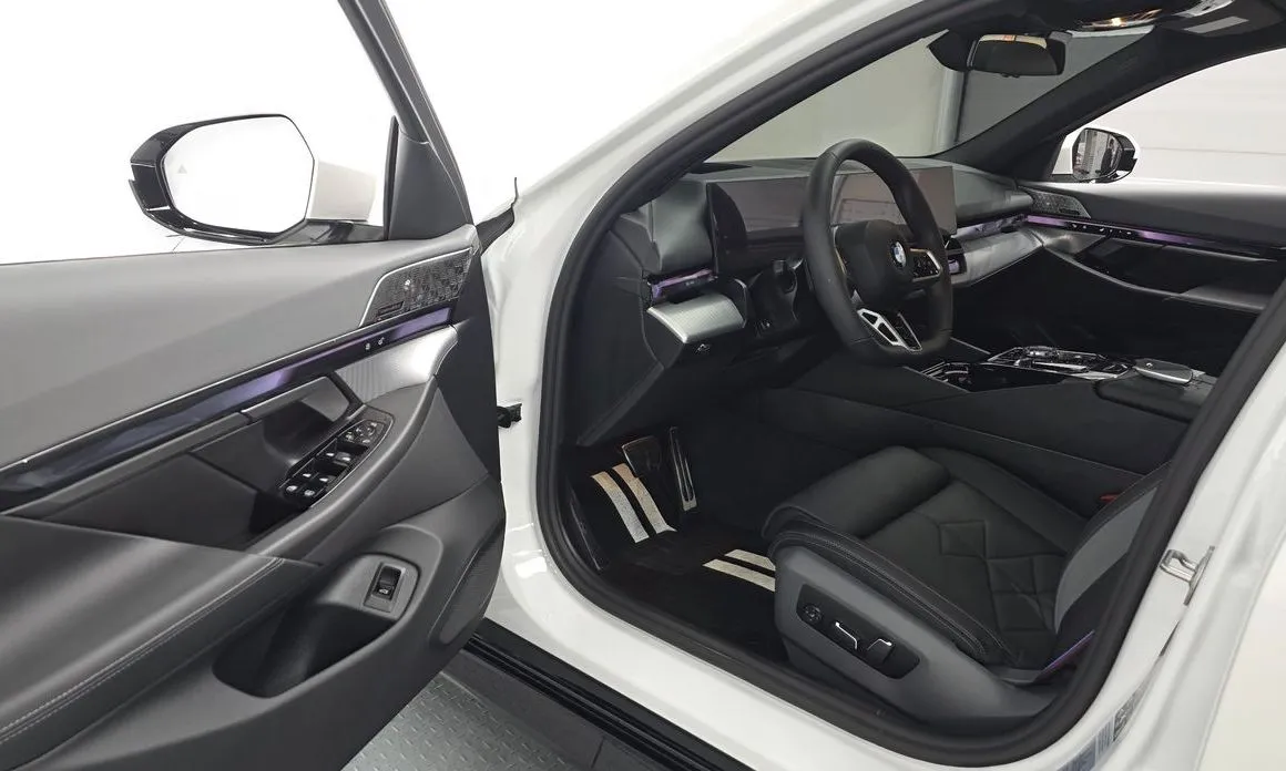 BMW 5-Series 2026 из KR, фото 7