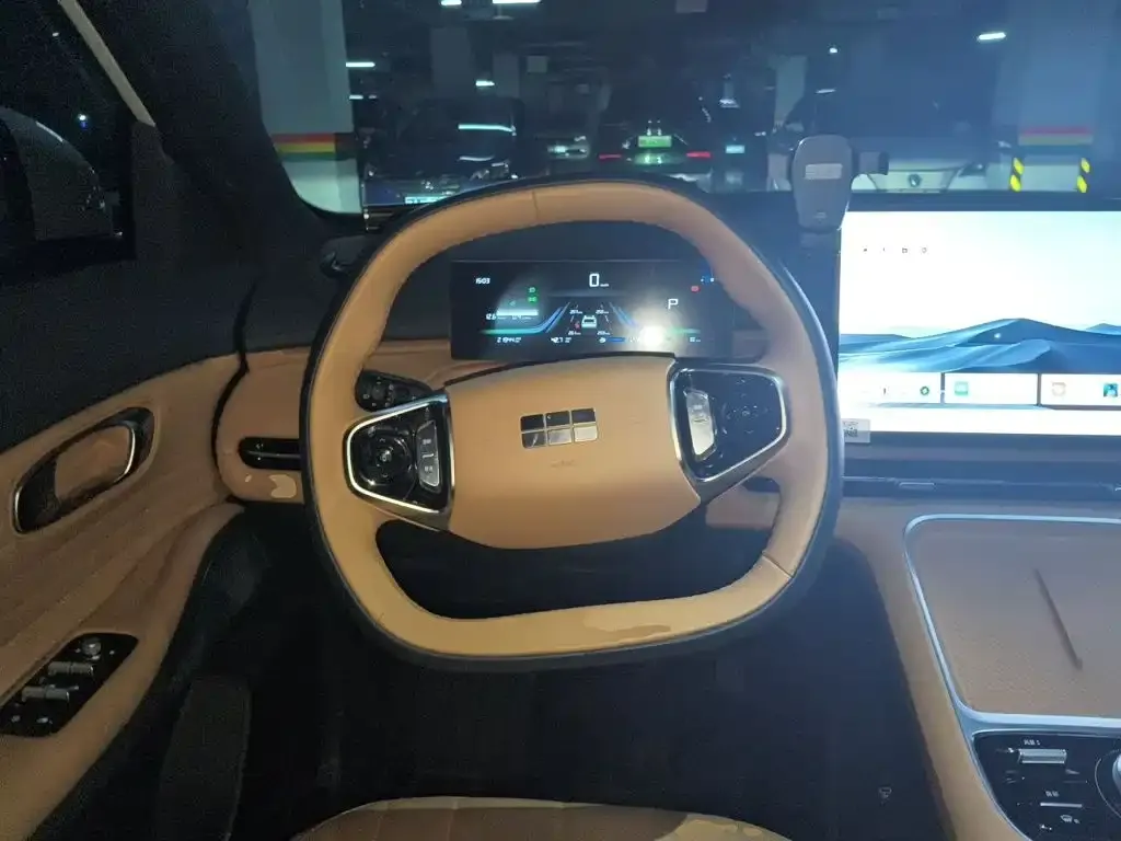 Geely Galaxy Xingjian 7 — фото 10