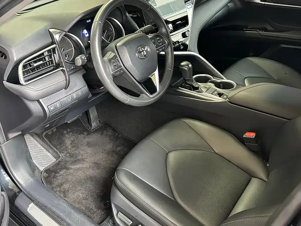 Toyota Camry 2024 из CN, фото 3