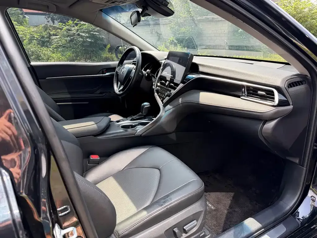 Toyota Camry 2024 из CN, фото 5