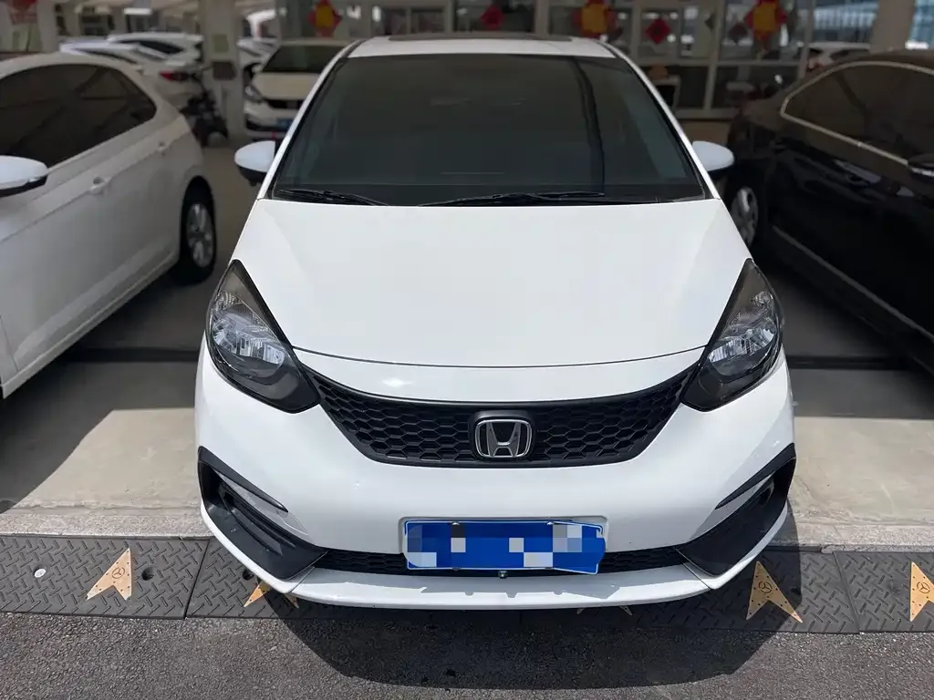 Honda Fit — фото 3