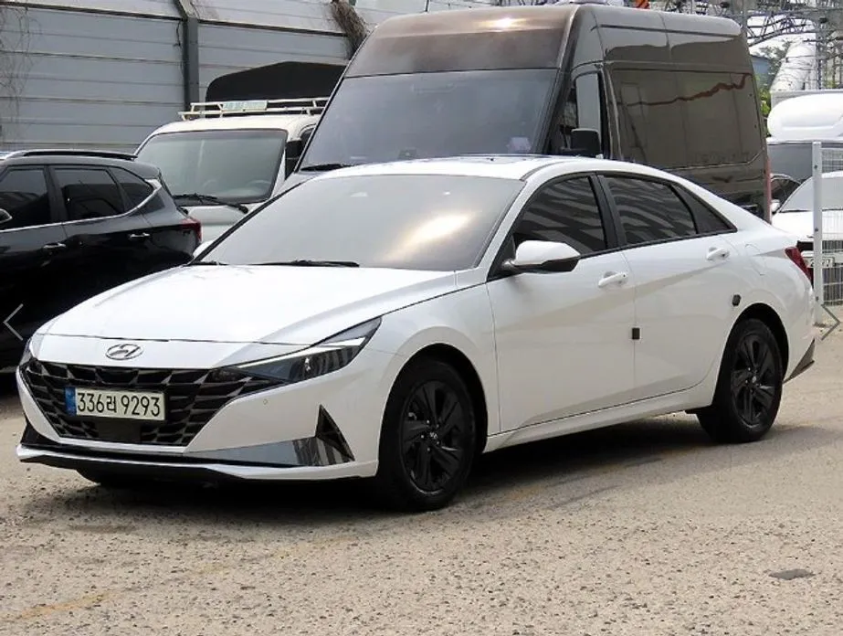 Hyundai AVANTE — фото 7