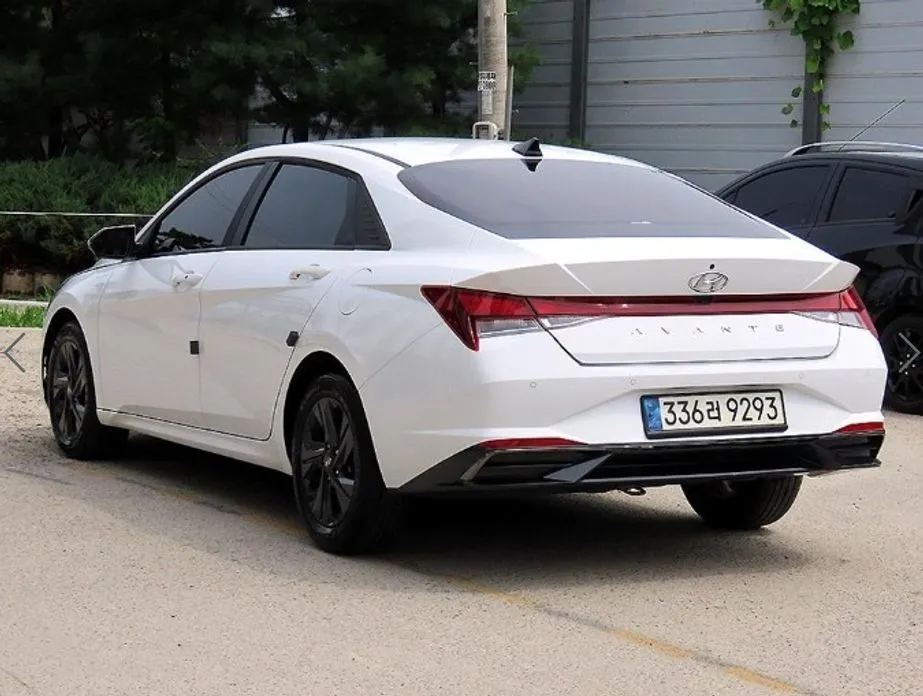 Hyundai AVANTE — фото 4